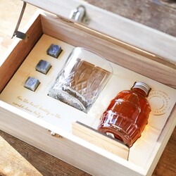 Personalised Large Whisky Stones Hamper