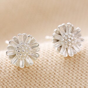 Sterling Silver Daisy Flower Stud Earrings