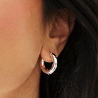 Medium Chunky Hoop Earrings in Silver