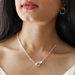 Stainless Steel T-Bar Chain Necklace in Silver