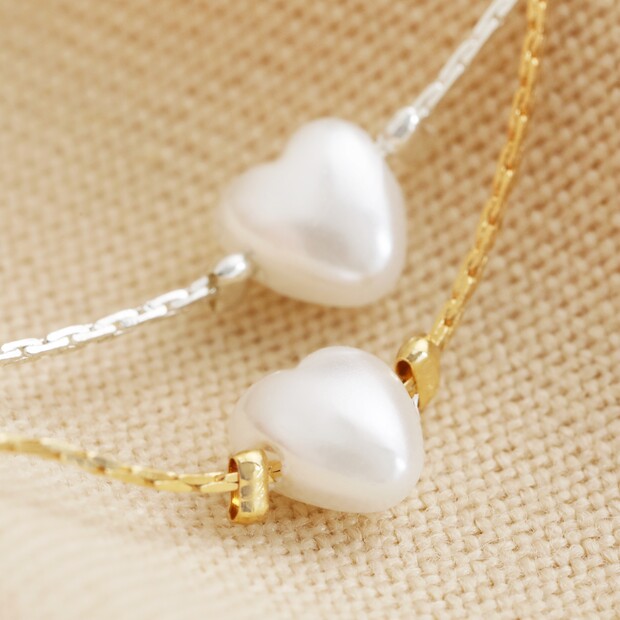 Heart + Pearls Stretch Charm Bracelet main image 1