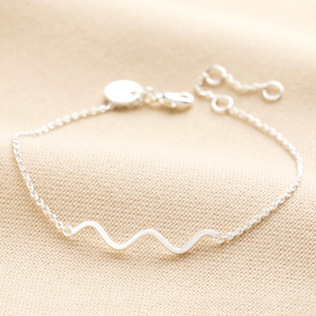 Wavy Lines Chain Bracelet in Silver