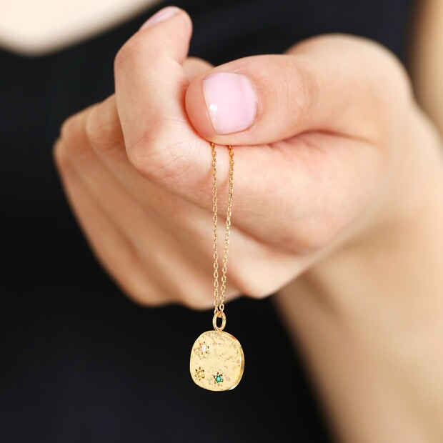 Multicoloured Crystal Daisy Disc Pendant Necklace in Gold Multicoloured Crystal Daisy Disc Pendant Necklace in Gold