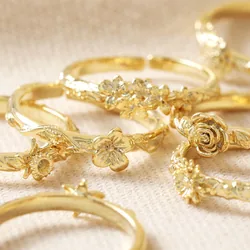 Adjustable Birth Flower Ring in Gold