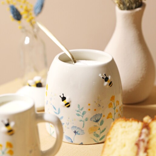 Price & Kensington Sweet Bee Cookie Jar