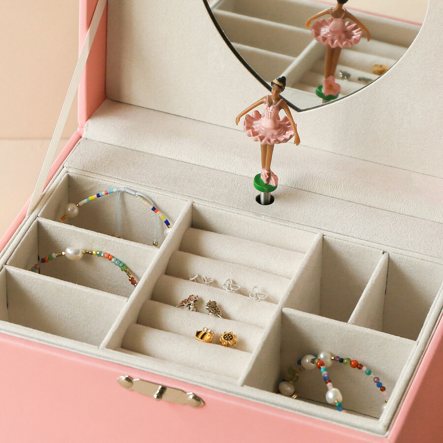Personalised Musical Jewellery Box Lisa Angel