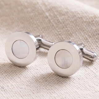 Mother of Pearl Round Cufflinks in Silver