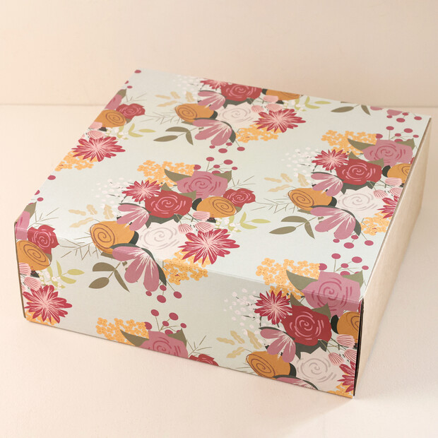 Kraft Gift Box with Floral Bloom Print Sleeve Kraft Gift Box with Floral Bloom Print Sleeve