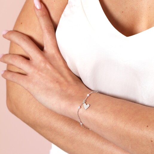 Beaded Pearl Heart Charm Bracelet in Silver on Model
