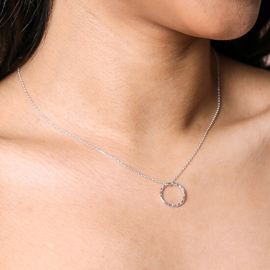 Hammered Circle Pendant Necklace in Silver