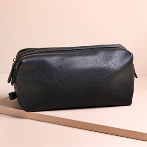 Men's Vegan Leather Wash Bag in Black