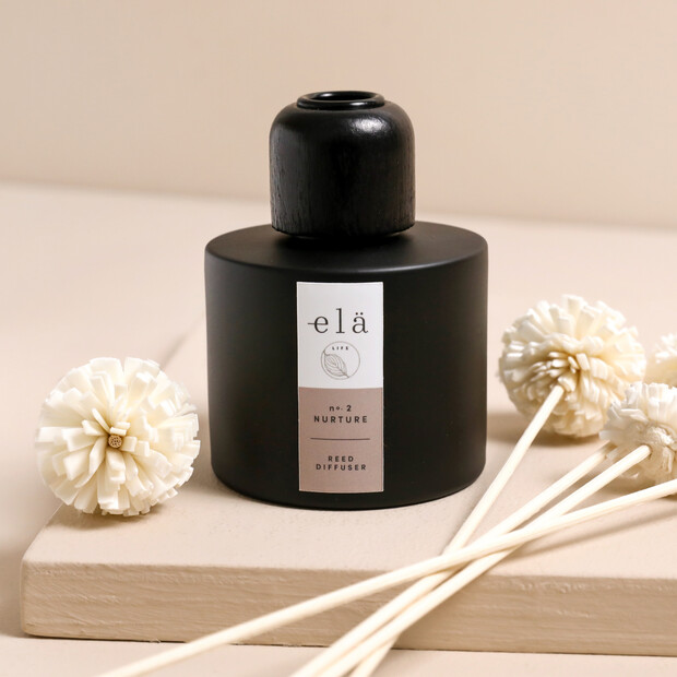 Elä Life Nurture No. 2 Pom Pom Flower Diffuser