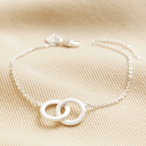 Interlocking Matte Hoops Bracelet in Silver