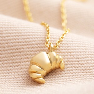 Croissant Pendant Necklace in Gold