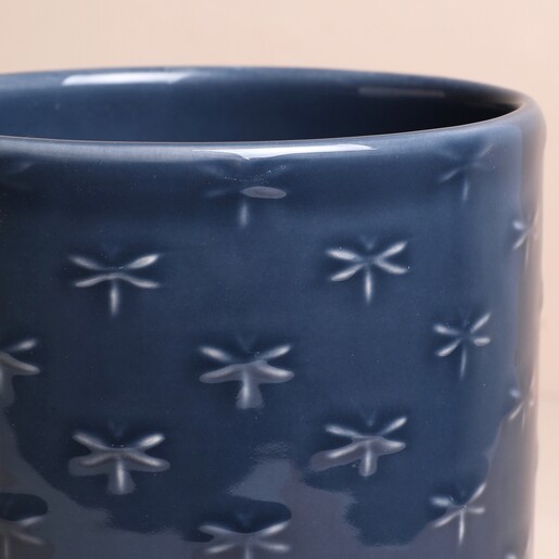 Close up of detailing on Ivyline Arley Blue Dragonfly Planter