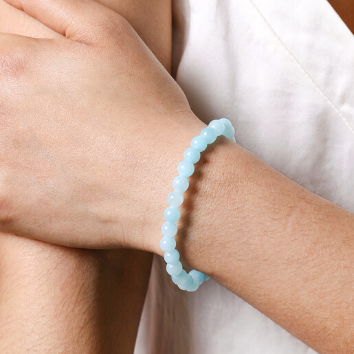Close up of march Birthstone Semi-Precious Stone Beaded Bracelet on model