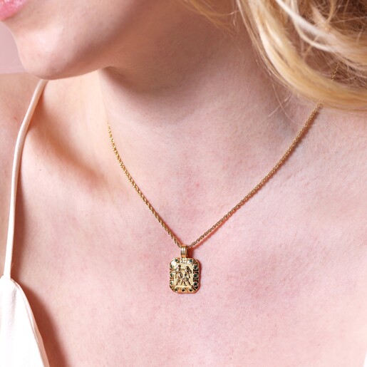 Gemini Necklace on Model Model Wears Gemini Crystal Square Zodiac Pendant Necklace in Gold
