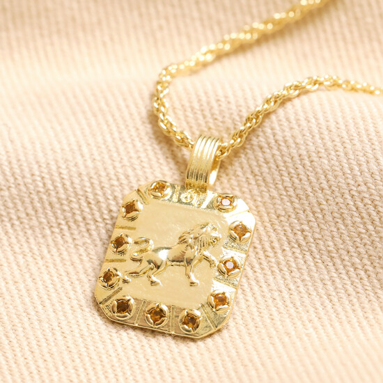 Leo Square Crystal Zodiac Pendant Necklace in Gold
