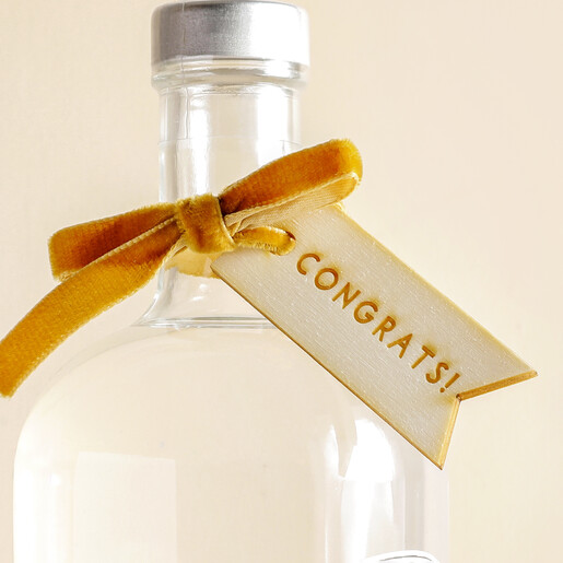 Close up of personalisation on Personalised 500ml Name Banner Alcohol