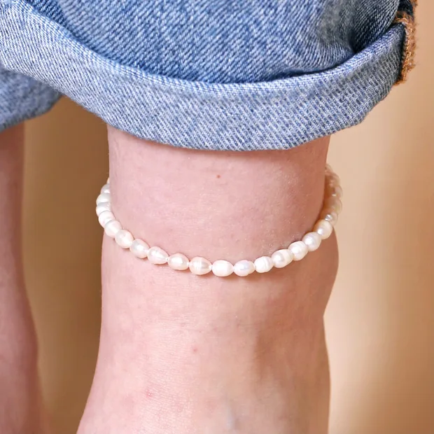 Freshwater Pearl Anklet in Gold Freshwater Pearl Anklet in Gold
