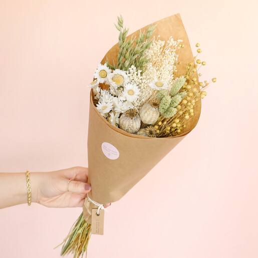 Natural Market Style Dried Flower Bouquet | Lisa Angel