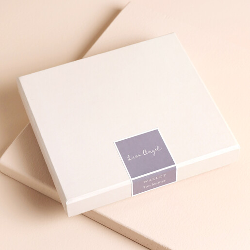 Packaging Packaging for the Personalised Handwritten Men's Leather Wallet