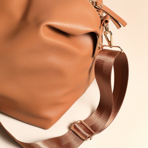 Vegan Leather Weekend Holdall Bag in Tan Vegan Leather Weekend Holdall Bag in Tan