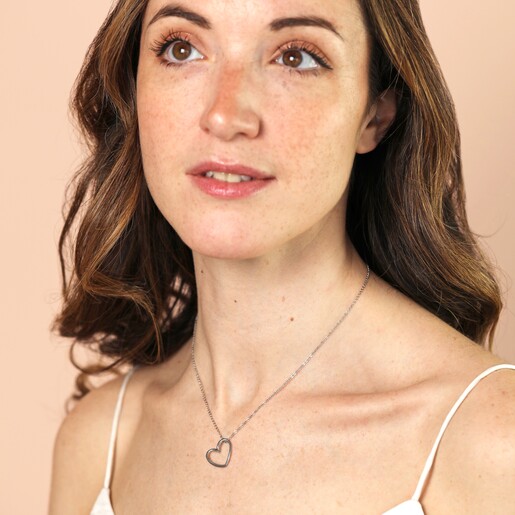 Stainless Steel Organic Shape Heart Outline Pendant Necklace Stainless Steel Organic Shape Heart Outline Pendant Necklace