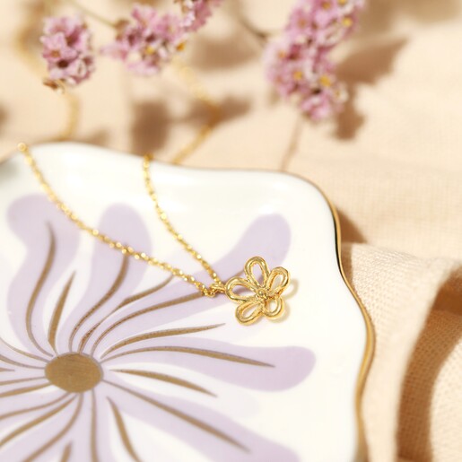 Close Up of Set of 2 Wavy Organic Floral Trinket Dishes