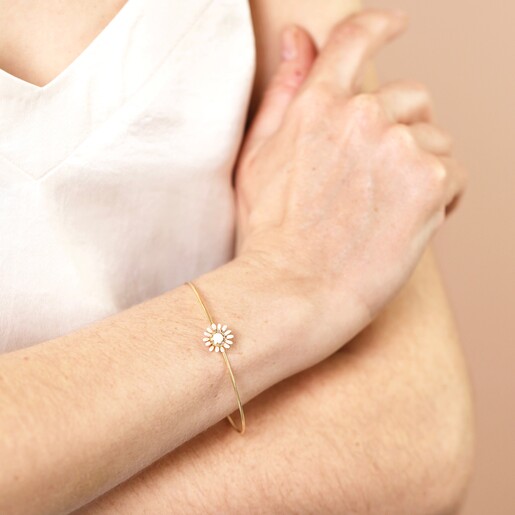 Model Shot Model Shot of of Adjustable Opal Flower Open Bangle in Gold