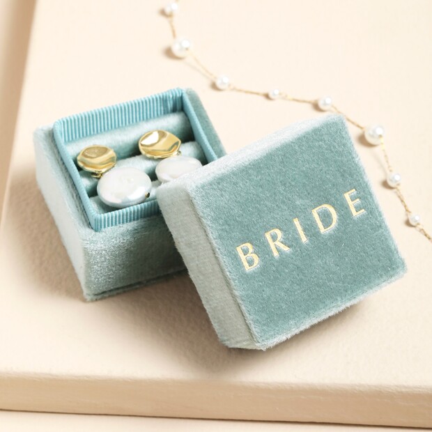 'Bride' Green Velvet Earrings Box 'Bride' Green Velvet Earrings Box
