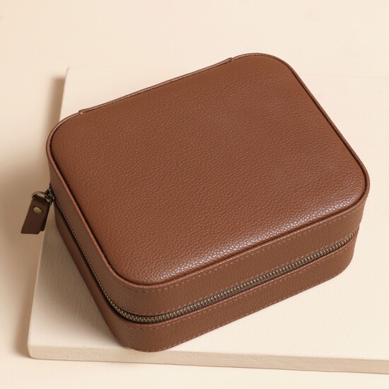 Men's Travel Accessories Case in Brown