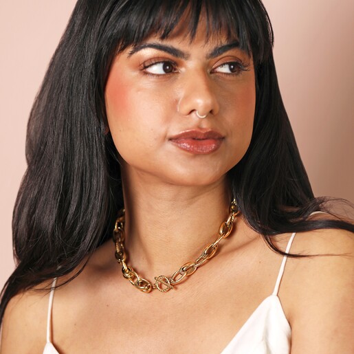 Model Shot Stainless Steel Dual Link Chain Necklace in Gold