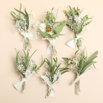 Set of 6 Mabel Dried Flower Buttonholes