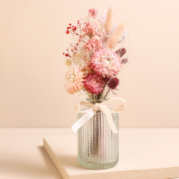 Valentine's Bunch Dried Flower Posy Valentine's Bunch Dried Flower Posy