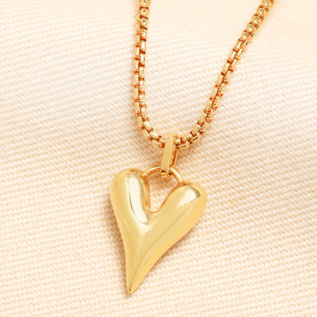 Organic Heart Pendant Necklace in Gold