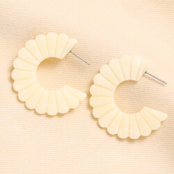 Cream Resin Scalloped Edge Hoop Earrings
