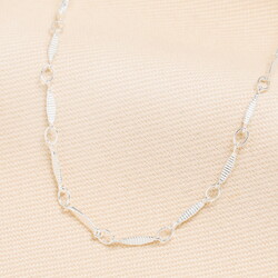 Fish Chain Necklace in Silver