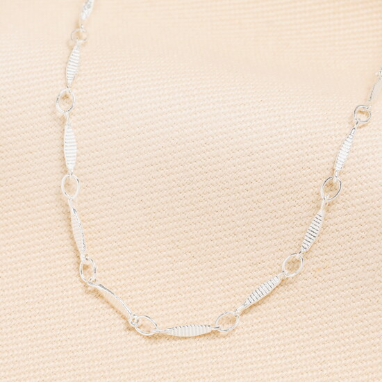 Dainty Chain Necklace in Silver