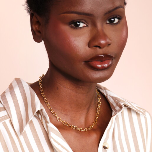 Hammered Oval Chain Necklace in Gold