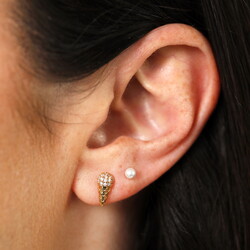 Set of 2 Ice Cream and Pearl Stud Earrings in Gold