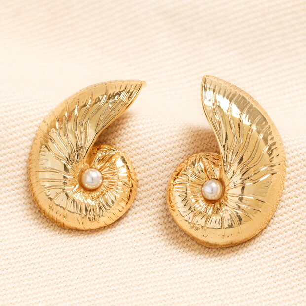 Spiral Shell Pearl Stud Earrings in Gold