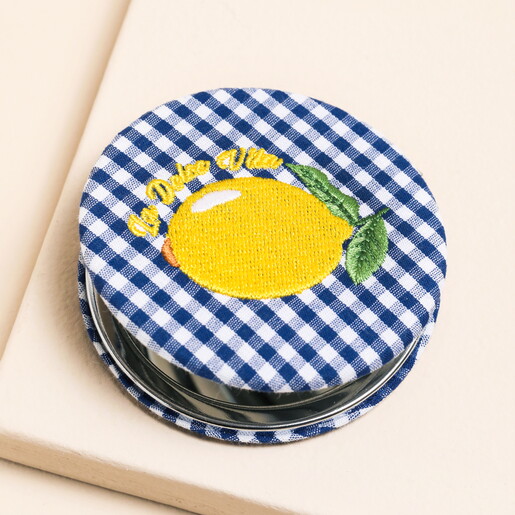 blue gingham and yellow lemon design