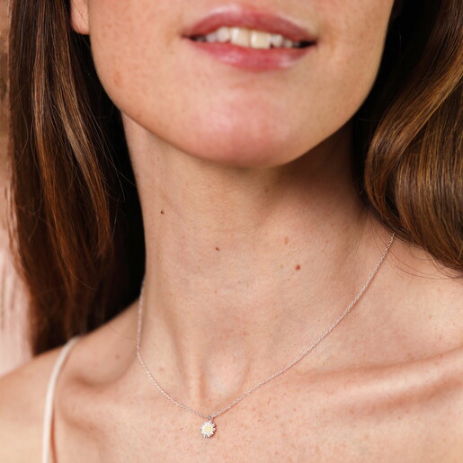 A sterling silver trace chain necklace