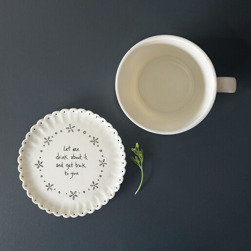 scalloped edge coaster in white