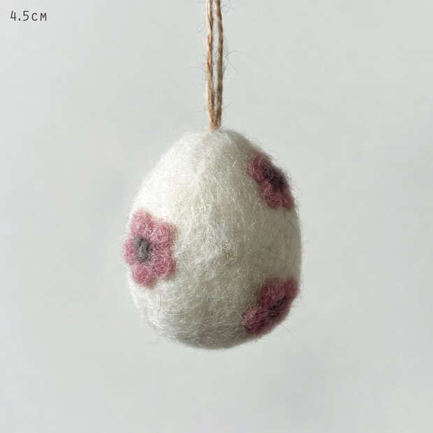East of India Felt Hanging Pink Daisy Egg Decoration