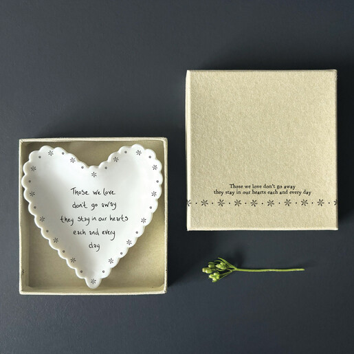 heart trinket dish made of ceramic