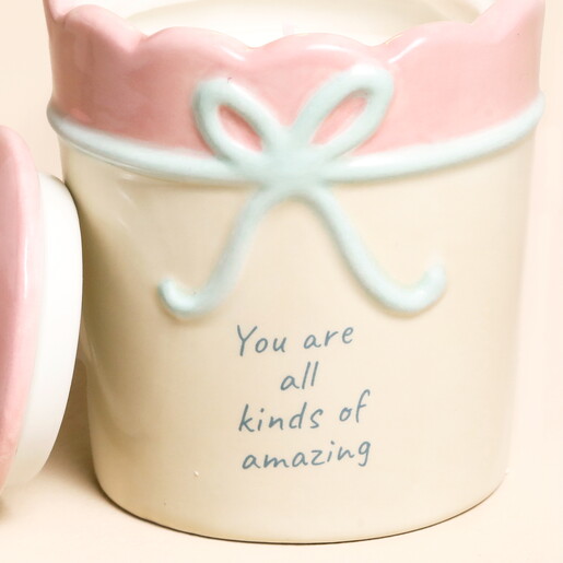 Cream Ceramic Scallop Edge All Kinds of Amazing Candle