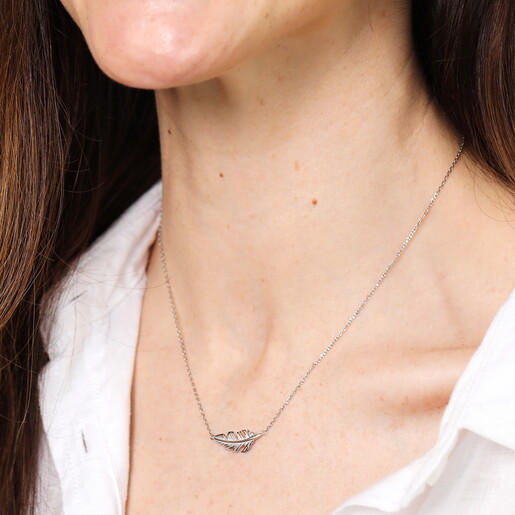 Stainless Steel Feather Pendant Necklace in Silver