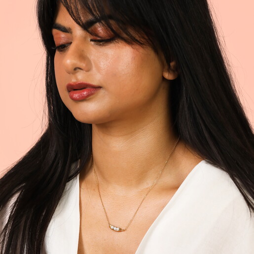 Stainless Steel Peas in a Pod Necklace in Gold